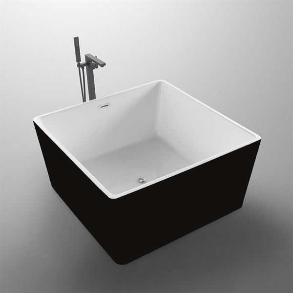 Biella 47 in.Freestanding Bathtub in Black